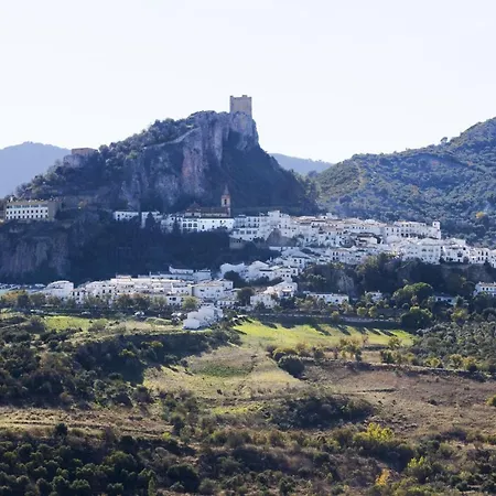 فندق Tugasa Arco De La 2*