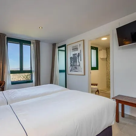 Hotel Tugasa Arco De La 2*