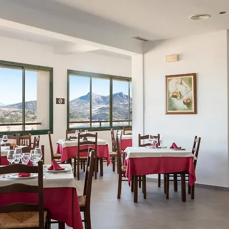 Tugasa Arco De La Hotel Zahara De La Sierra