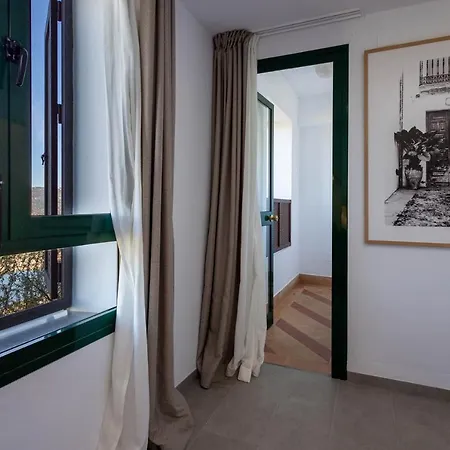 Hotel Tugasa Arco De La Zahara De La Sierra