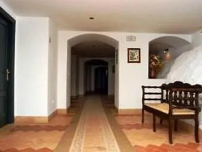 Tugasa Arco De La Hotel 2*